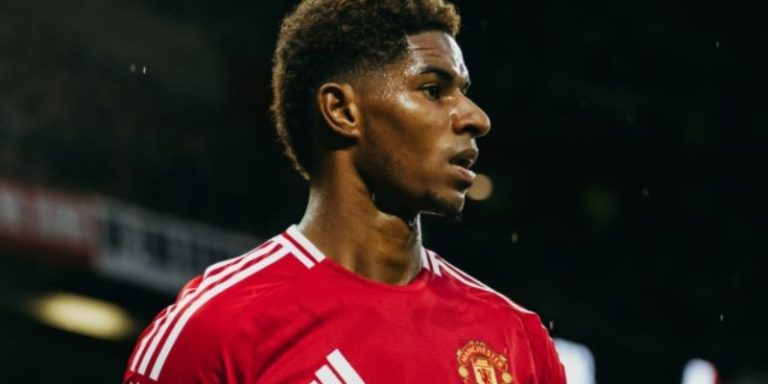 Tiền đạo Marcus Rashford đang đứng trước nguy cơ rời sân Old Trafford trong kỳ chuyển nhượng mùa đông năm 2025